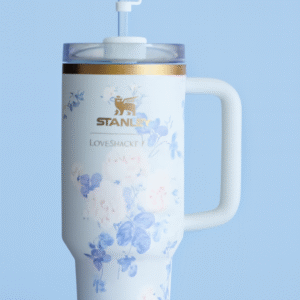 The Stanley x LoveShackFancy Holiday Quencher | 40 OZ - Blue (Copy)